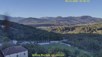 immagine della webcam nei dintorni di Monteroduni: webcam Macchia d'Isernia