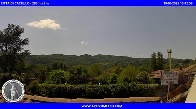 immagine della webcam nei dintorni di Monte Nerone: webcam Città di Castello