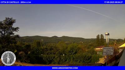 immagine della webcam nei dintorni di Monte Nerone: webcam Città di Castello