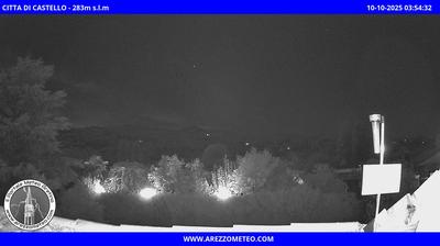 immagine della webcam nei dintorni di Caprese Michelangelo: webcam Città di Castello