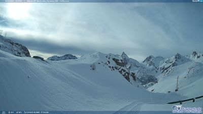 immagine della webcam nei dintorni di Alpe Devero: webcam Riale