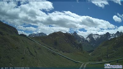 immagine della webcam nei dintorni di Alpe Devero: webcam Riale