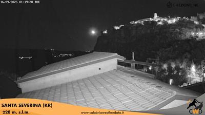 immagine della webcam nei dintorni di Le Castella: webcam Santa Severina
