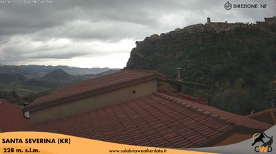 immagine della webcam nei dintorni di Strongoli: webcam Santa Severina