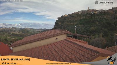 immagine della webcam nei dintorni di Cirò Marina: webcam Santa Severina