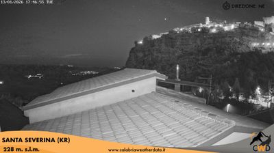immagine della webcam nei dintorni di Carfizzi: webcam Santa Severina