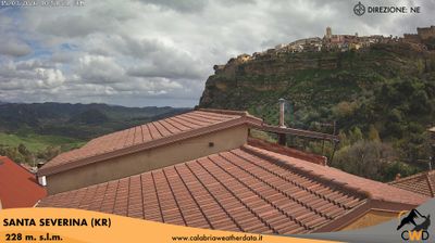 immagine della webcam nei dintorni di Cotronei: webcam Santa Severina