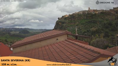 immagine della webcam nei dintorni di Petronà: webcam Santa Severina