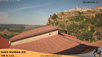 immagine della webcam nei dintorni di Le Castella: webcam Santa Severina