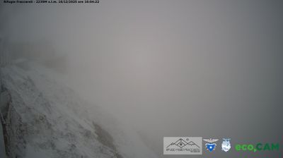 immagine della webcam nei dintorni di Passo delle Fittanze: webcam Lessinia
