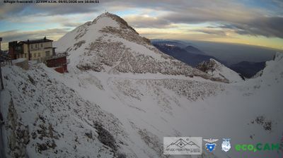 immagine della webcam nei dintorni di Rifugio Campogrosso: webcam Lessinia