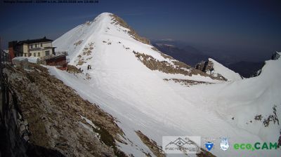 immagine della webcam nei dintorni di Rifugio Campogrosso: webcam Lessinia