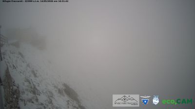 immagine della webcam nei dintorni di Rifugio Campogrosso: webcam Lessinia