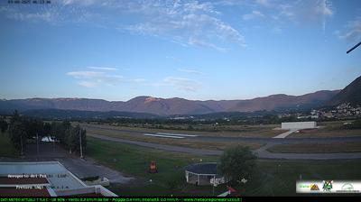 Preview delle webcam di L'Aquila › Sud-Ovest: Giuliana Tamburro-Preturo Airport
