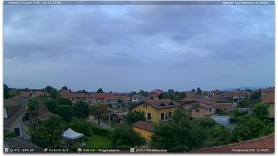 immagine della webcam nei dintorni di San Francesco al Campo: webcam Torino Caselle