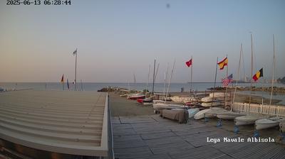 immagine della webcam nei dintorni di Pratozanino: webcam Albisola Superiore