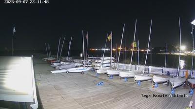 immagine della webcam nei dintorni di Valleggia: webcam Albisola Superiore