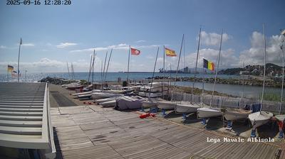 immagine della webcam nei dintorni di Quiliano: webcam Albisola Superiore