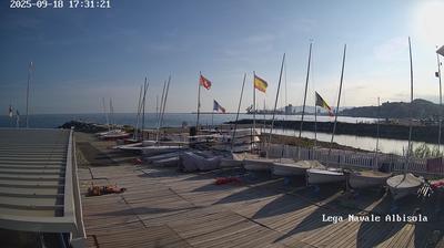 immagine della webcam nei dintorni di Celle Ligure: webcam Albisola Superiore