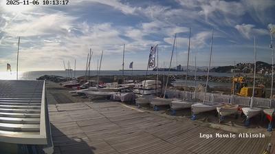 immagine della webcam nei dintorni di Celle Ligure: webcam Albisola Superiore