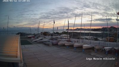 immagine della webcam nei dintorni di Quiliano: webcam Albisola Superiore