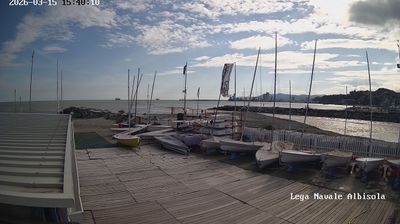 immagine della webcam nei dintorni di Noli: webcam Albisola Superiore