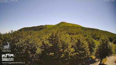 immagine della webcam nei dintorni di Careggine: webcam Capanne di Sillano