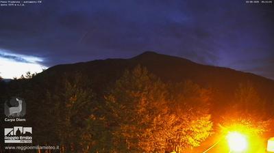 immagine della webcam nei dintorni di Trefiumi: webcam Capanne di Sillano