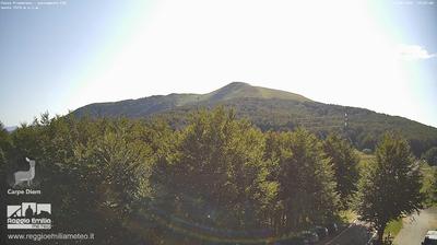 immagine della webcam nei dintorni di Careggine: webcam Capanne di Sillano