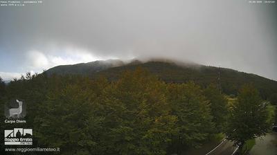immagine della webcam nei dintorni di Castelnovo ne' Monti: webcam Capanne di Sillano