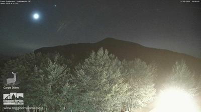 immagine della webcam nei dintorni di Sillano Giuncugnano: webcam Capanne di Sillano