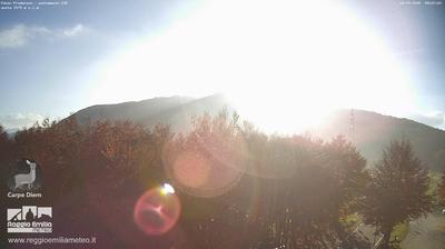 immagine della webcam nei dintorni di Monte Giogo: webcam Capanne di Sillano