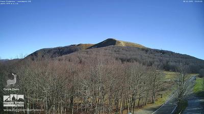 immagine della webcam nei dintorni di Prato Spilla: webcam Capanne di Sillano