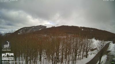 immagine della webcam nei dintorni di Cerreto Laghi: webcam Capanne di Sillano