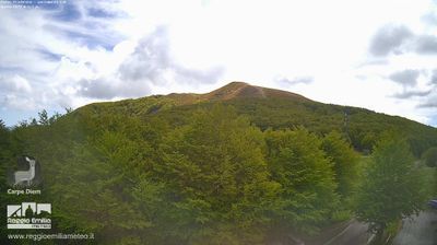 immagine della webcam nei dintorni di Prato Spilla: webcam Capanne di Sillano