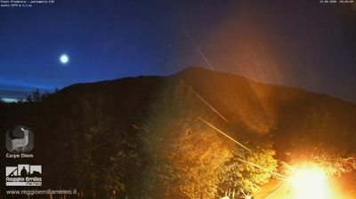 immagine della webcam nei dintorni di Castelnovo ne' Monti: webcam Capanne di Sillano