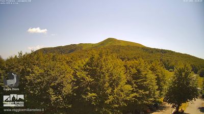 immagine della webcam nei dintorni di Castelnovo ne' Monti: webcam Capanne di Sillano