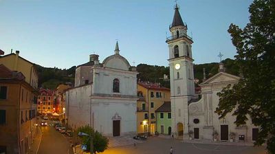 immagine della webcam nei dintorni di Casella: webcam Torriglia
