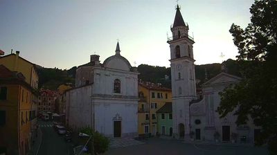 immagine della webcam nei dintorni di Cicagna: webcam Torriglia