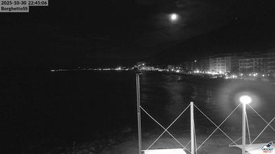 immagine della webcam nei dintorni di Finale Ligure: webcam Borghetto Santo Spirito