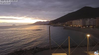 immagine della webcam nei dintorni di Aquila di Arroscia: webcam Giardini