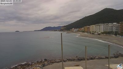 immagine della webcam nei dintorni di Aquila di Arroscia: webcam Giardini