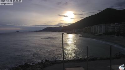 immagine della webcam nei dintorni di Aquila di Arroscia: webcam Giardini