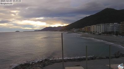 immagine della webcam nei dintorni di Giardini: webcam Borghetto Santo Spirito