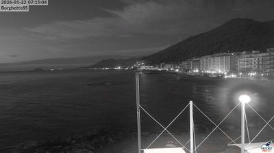 immagine della webcam nei dintorni di Finale Pia: webcam Borghetto Santo Spirito