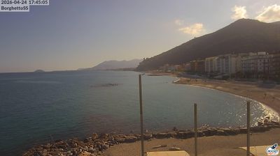 immagine della webcam nei dintorni di Spotorno: webcam Giardini