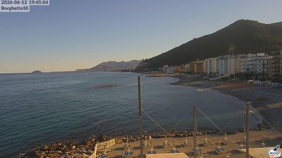 immagine della webcam nei dintorni di Spotorno: webcam Giardini