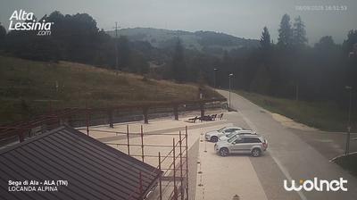 immagine della webcam nei dintorni di San Giacomo di Brentonico: webcam Passo delle Fittanze