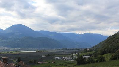 immagine della webcam nei dintorni di Altopiano di Vezzena: webcam Terlano