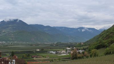 immagine della webcam nei dintorni di San Genesio Atesino: webcam Terlano